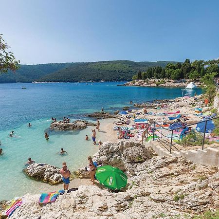 Beautiful Apartment In Rabac With Kitchen Exterior foto